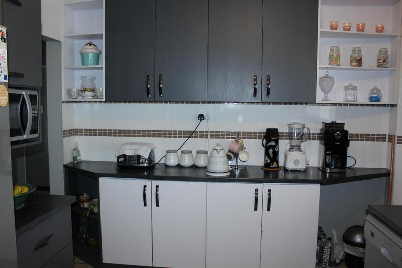 4 Bedroom Property for Sale in Vasco Estate Western Cape